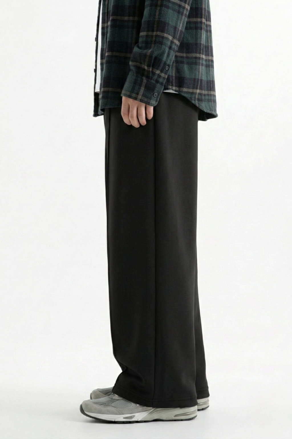 Pleated Straight Leg Trouser