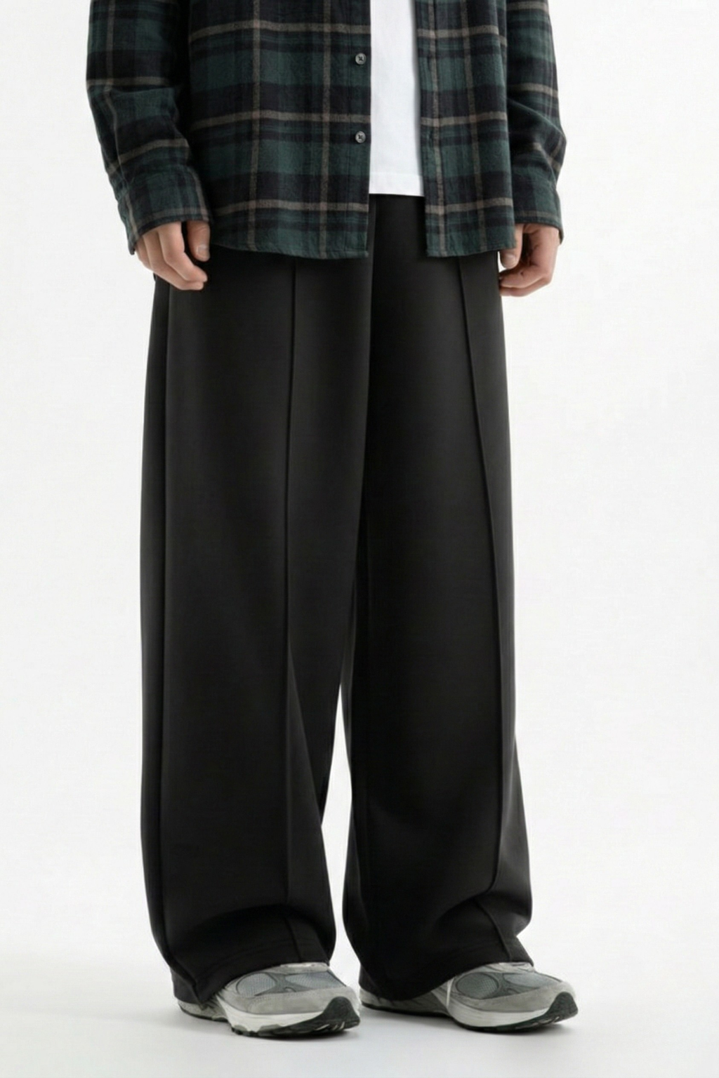 Pleated Straight Leg Trouser